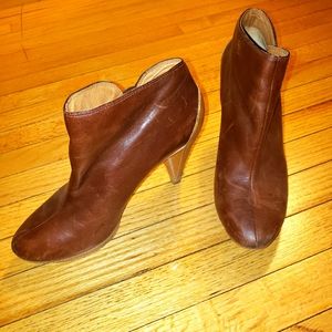Fossil leather booties 8.5
